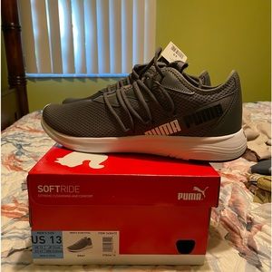 Brand New Men’s athletic shoes Puma star vital gray size 13